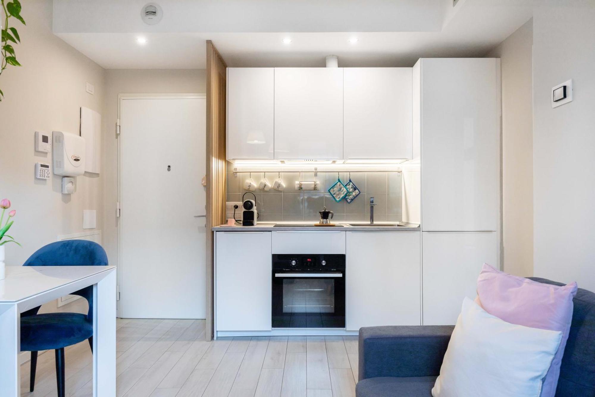 Luxury Apartment - Free Private - Parking Maestri Campionesi 16 Milan Luaran gambar