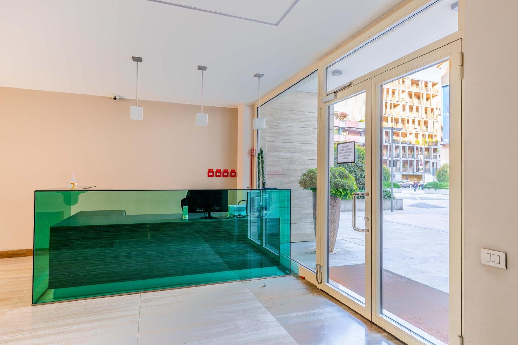 Luxury Apartment - Free Private - Parking Maestri Campionesi 16 Milan Luaran gambar